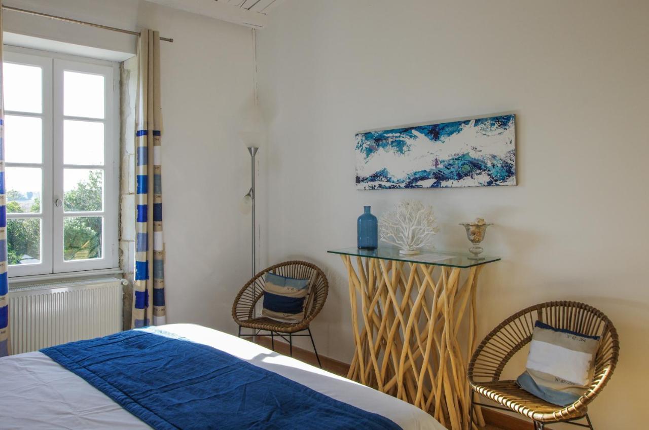 Logis Saint Leonard Bed and Breakfast Dompierre-sur-Mer Exteriör bild